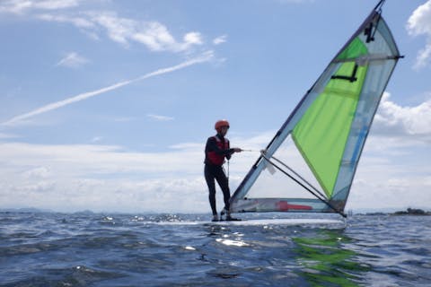 【滋賀・ウィンドサーフィン】琵琶湖で風を捕まえろ！ウィンドサーフィン体験