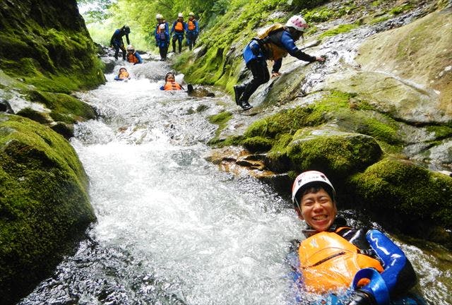 I LOVE OUTDOORS JAPAN:【夏休み期間:7/13〜8/31】みなかみラフティング&キャニオニングコンボツアー(ランチ&おやつ付)