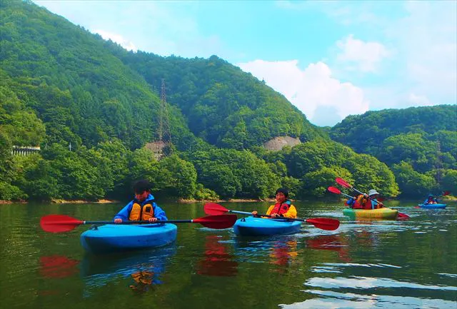 みなかみ・半日・カヌー】アメンボのように、洞元湖をすいすい進もう