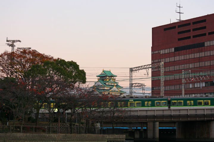大阪 中央区 観光船 朝日を浴びながらゆったり 朝ごはんクルーズ アソビュー