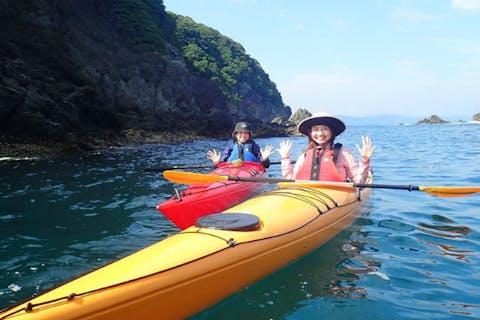 【高知・シーカヤック・半日】欲張り派におすすめ！シークレットビーチを目指す神島プラン