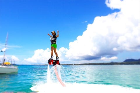 沖縄・名護市・フライボード（フライト20分・asoview!限定価格）