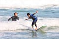 当スクールでは、お子様からシニアまで幅広い年代の方がサーフィンを楽しんでいます。