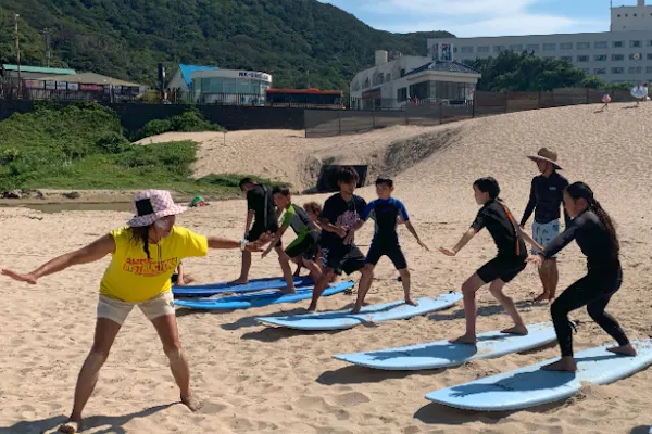 静岡・下田市】伊豆白浜でサーフィンデビュー！初心者体験コース