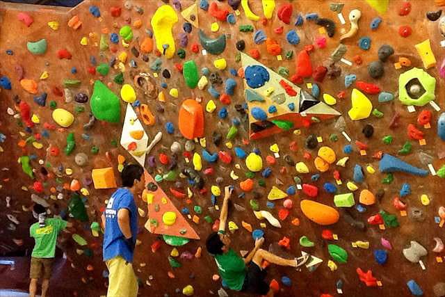 ロッククライミング Play Mountain！岡崎｜ネット予約ならアソビュー！