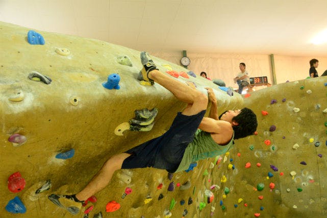 ロッククライミング Play Mountain！名古屋｜ネット予約ならアソビュー！