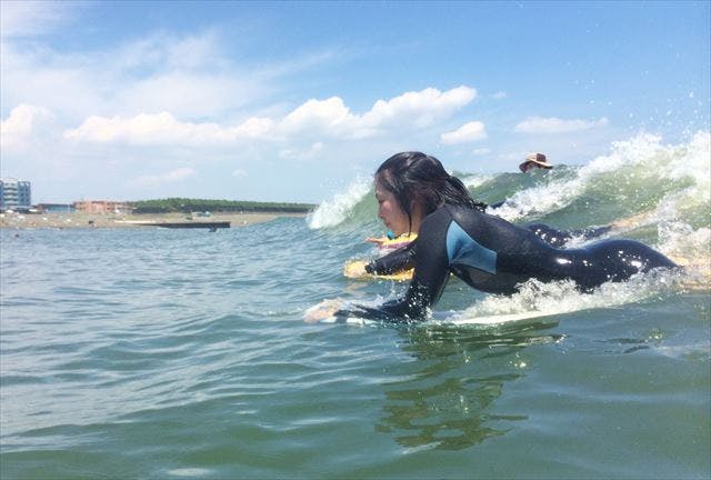 サーフィン・ボディボード BE WETSUITS 50歳からのボディーボード体験】アソビュー！限定！体力に不安がある方