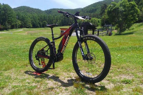 【長野・富士見・MTB】話題のe-MTBで森の中を爽快に駆け抜けよう！富士見パノラマe-MTBトライアルパッケージ （平日限定）