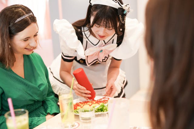 【東京・渋谷】お食事をしながら萌え萌えキュン体験♪「ランチプラン」
