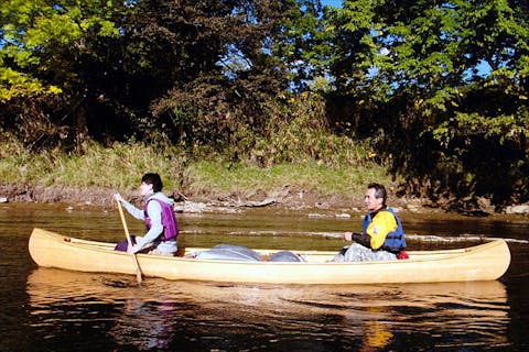 【北海道・天塩川・カヌー】冒険気分を味わえる！感動の大自然が広がる天塩川をゆったりカヌー（ミドルコース・約2時間半）