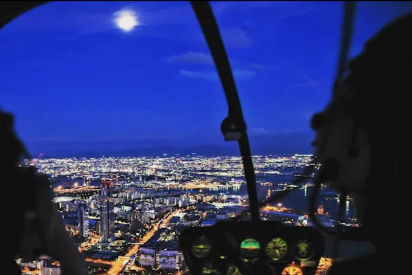 大阪・USJ・ヘリコプタークルーズ】大阪のベイサイドロマンブルーを