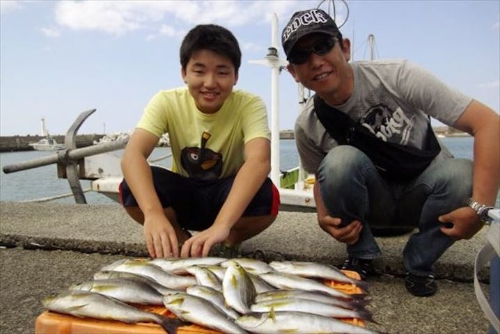 和歌山県 田辺湾 初心者でも大漁 小学生から楽しめる海釣り体験 アソビュー