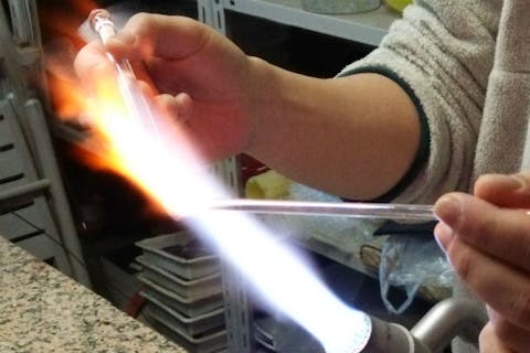 【山梨県上野原・ガラス細工】当日お持ち帰りOK！カラフルで可愛いとんぼ玉づくり