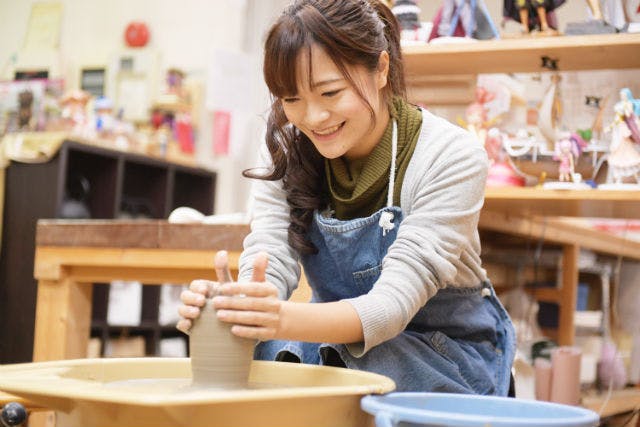 【愛知県常滑市・陶芸体験】常滑の古い街並みを満喫しながら陶芸体験！