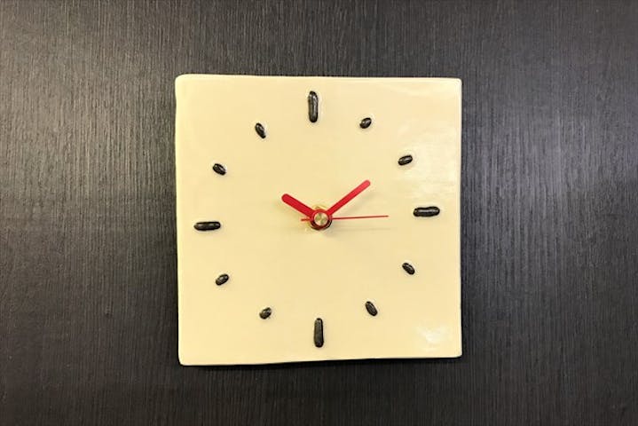 大阪 天王寺 陶芸 時計作りコース あべのハルカスから徒歩5分の陶芸教室 アソビュー