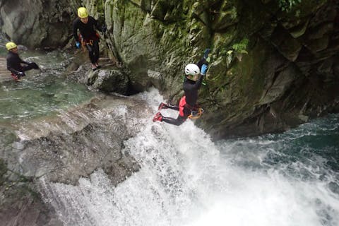 【富山】黒部川の流れにダイブ！キャニオニング（3時間）