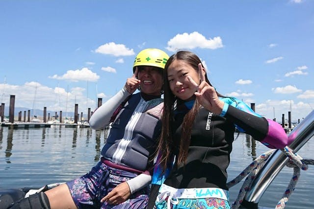 大阪・淀川・ウェイクボード・15分間】2時間半の体験でまずは立つ