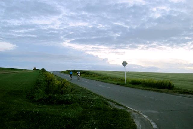 【札幌近郊・ロードバイク】田園風景を駆け抜ける、ロードバイク60kmプラン★スポーツドリンクプレゼント