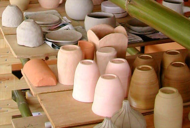 つくば市 陶芸 色の違う粘土で文様を練り込む 練り込み体験プラン アソビュー