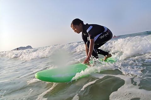 福岡 サーフィン体験 アソビュー 初心者でも安心のサーフィンスクール