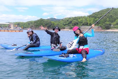 【未使用/付属品完備】 SUP 110BLUE 泳げなくても沖縄の海を楽しめる！「SUP」初体験で感じた魅力を解説