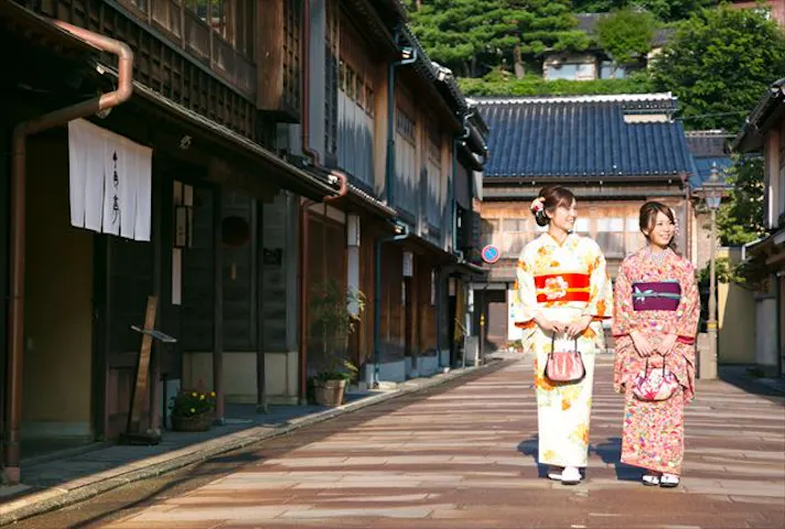 金沢 着物レンタル プロカメラマンのロケーション撮影つきカップルプラン アソビュー