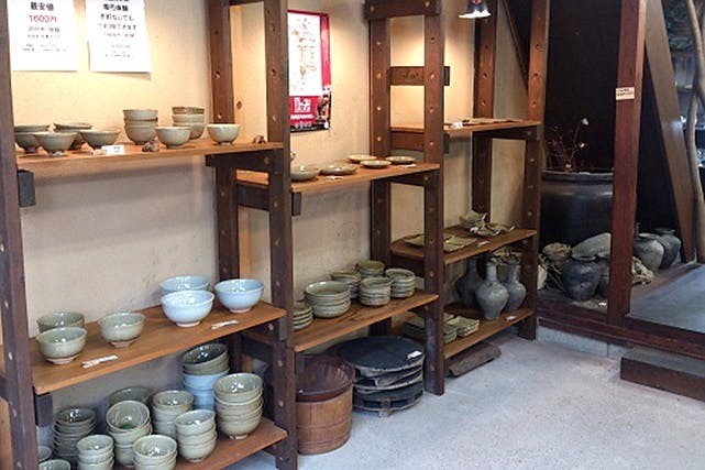 かりせーさは愛知県常滑市にある、どなたでも楽しめる陶芸教室です。