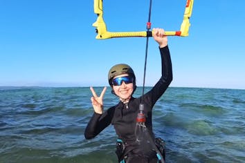 千葉県・富津岬・カイトサーフィン】初心者大歓迎！空に舞い、海を滑る