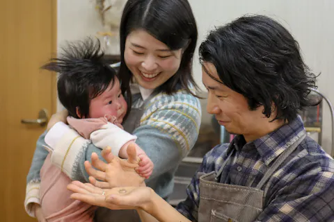 ☆豊橋アソビバPROJECT」対象プラン☆【愛知・豊橋市の手づくりジュエリーのお店】一組限定のプライベート空間でベビーリング制作体験！お子様と一緒にご家族で♪