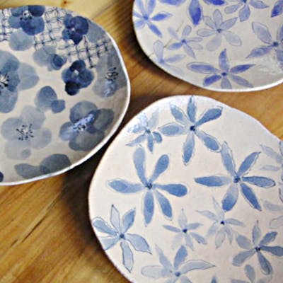 愛知 名古屋 絵付け 約10種の器から選んで自由なデザインを絵付け 陶磁器1点 アソビュー 愛知 名古屋 絵付け 約10種の器から選んで自由なデザインを絵付け 陶磁器1点 アソビュー