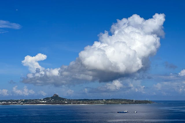 【沖縄・本部町・釣り体験】船釣りを楽しもう！沖縄で楽しむトロピカルフィッシング