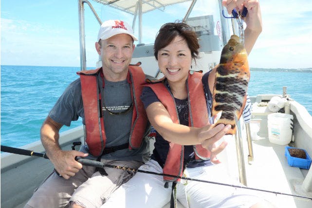 【沖縄・本部町・釣り体験】船釣りを楽しもう！沖縄で楽しむトロピカルフィッシング