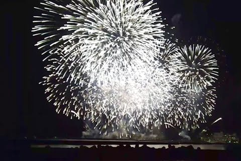 静岡・熱海・海上花火鑑賞クルーズ（1時間）