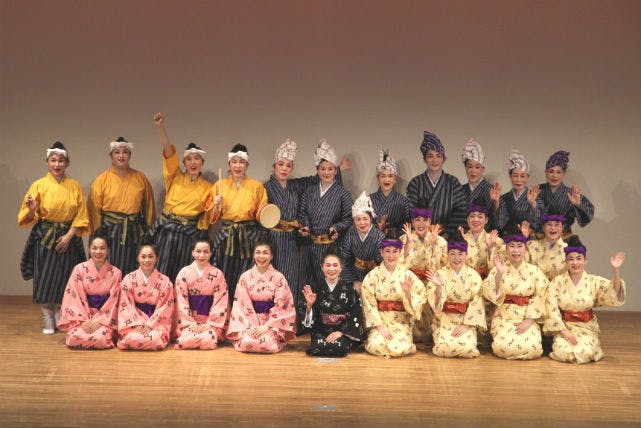 荻堂久子舞踊研究所は沖縄県石垣市にて八重山舞踊の体験教室を開催中です。