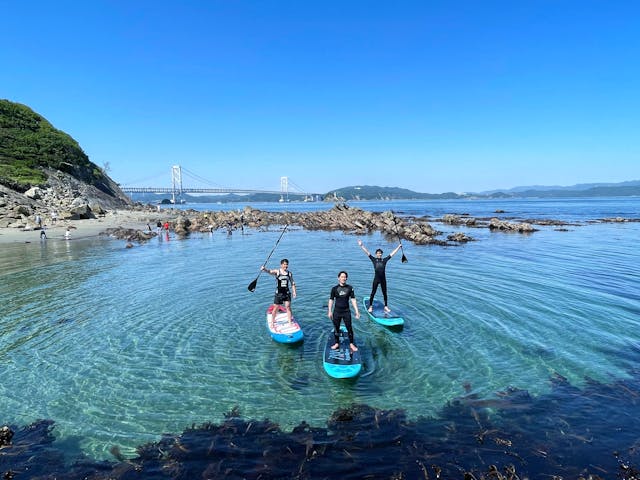 Thursdays（サーズデイズ）