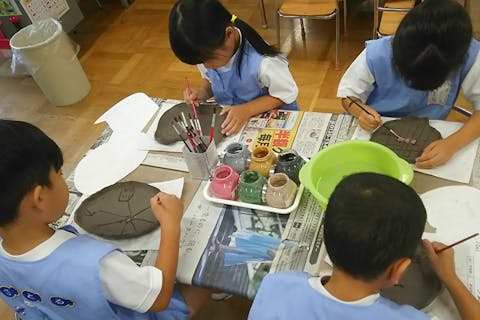 【神奈川・川崎・陶芸体験】好きな形のお皿を作ってみよう！4歳からOKの子供陶芸体験
