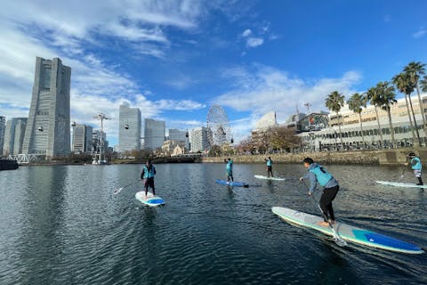 【横浜・SUP・午後】ビギナー、シニア歓迎！SUPに乗って都市の水辺を遊びつくそう！