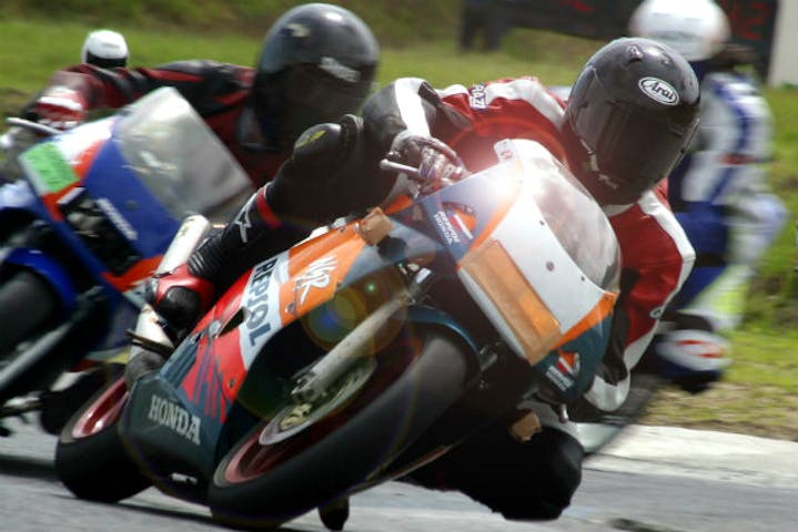 ツインサーキット