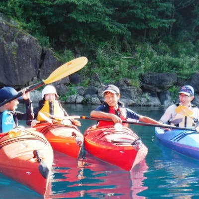 本栖湖 カヤック 1人乗り 富士山を望むカヤック体験 初心者でも楽しめる 本栖湖半日ツアー アソビュー 本栖湖 カヤック 1人乗り 富士山を望むカヤック体験 初心者でも楽しめる 本栖湖半日ツアー アソビュー