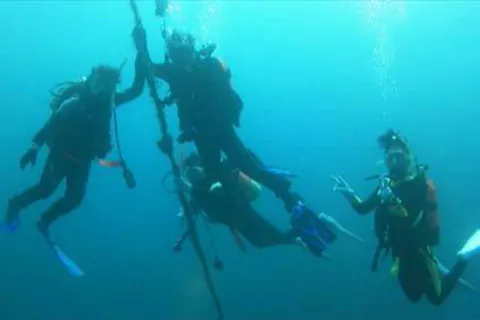 【大阪・日高・ファンダイビング】ボートダイビングを満喫！日高・日帰りダイビング（2ボート）