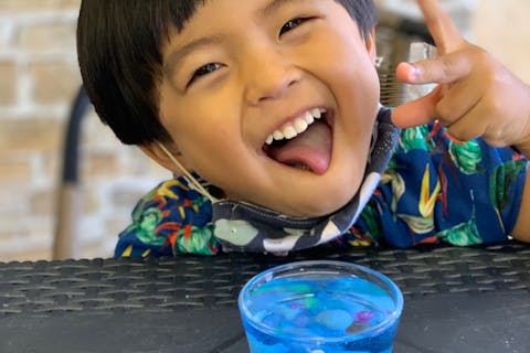 【石垣島・キャンドル作り】小さな海を閉じ込めよう！石垣クリアキャンドル作り（当日お持ち帰り可能）