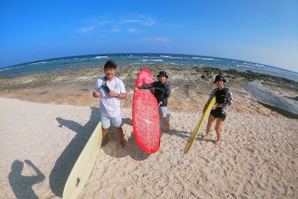 沖縄・北谷・サーフィン】ショートボードからロングボードまで