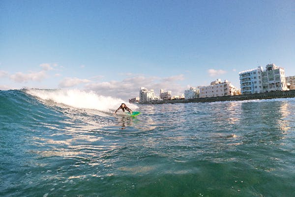 沖縄・北谷・サーフィン】ショートボードからロングボードまで