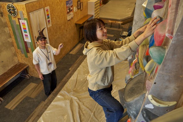 【四ツ谷／ボルダリング】マンツーマンで基本を習える！ボルダリングレクチャー60分＋練習付き