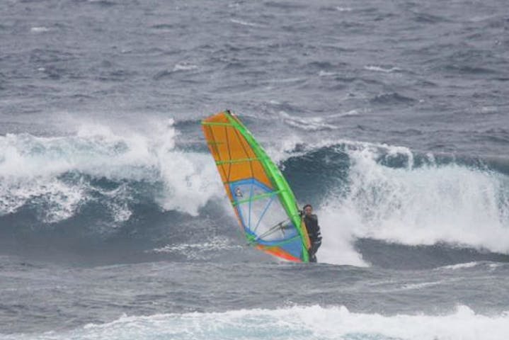 沖縄 Sup ウインドサーフィン Supサーフィン 波に乗る爽快感がヤミツキに アソビュー