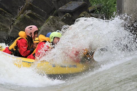 十勝川・ラフティングツアー＆渓流釣りセット