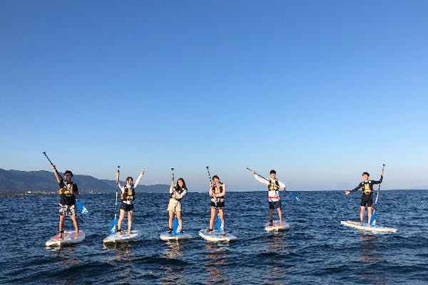 滋賀・琵琶湖北湖・SUP】初心者限定！水のキレイなWani Baseで水上散歩