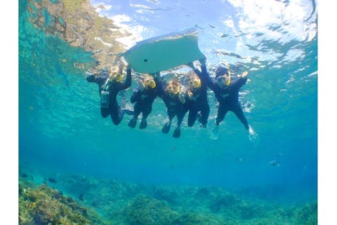 【沖縄県・恩納村・体験ダイビング】美ら海を満喫！青の洞窟スノーケリング＆インリーフ体験ダイビング