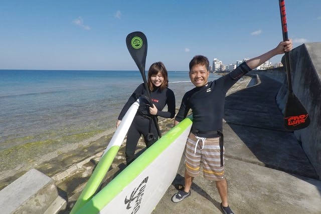 【沖縄県北谷町・SUP】波乗り派、のんびり派、どちらも歓迎！SUPで自由に海と遊ぼう