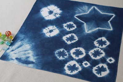 岩手県盛岡市・藍染体験】ハンカチを好きな柄に染めよう！お手軽藍染